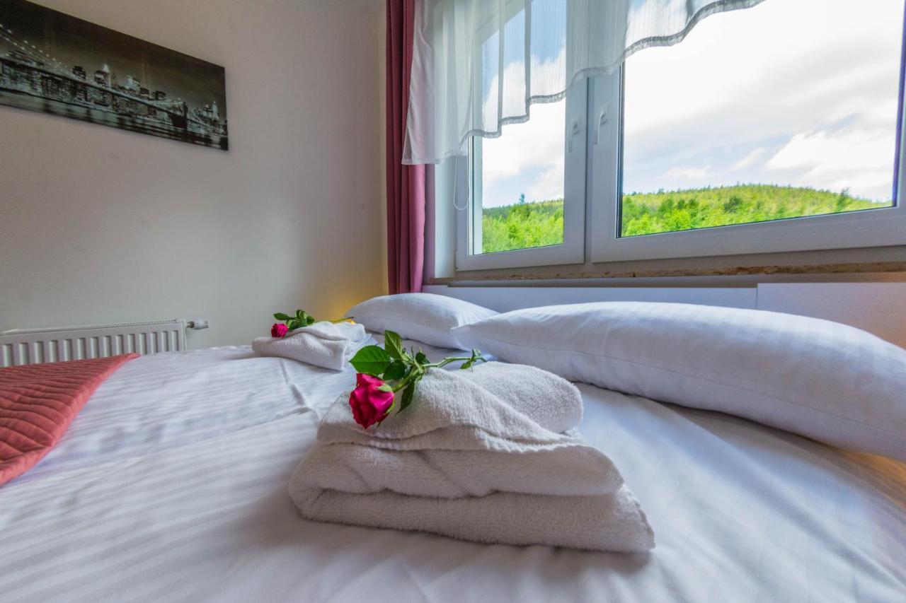 Apartamenty Izerskie - Ul. Cicha 13H-I Świeradów-Zdrój Esterno foto